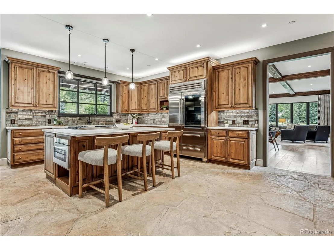 Photo of 33114 Upper Bear Creek Rd