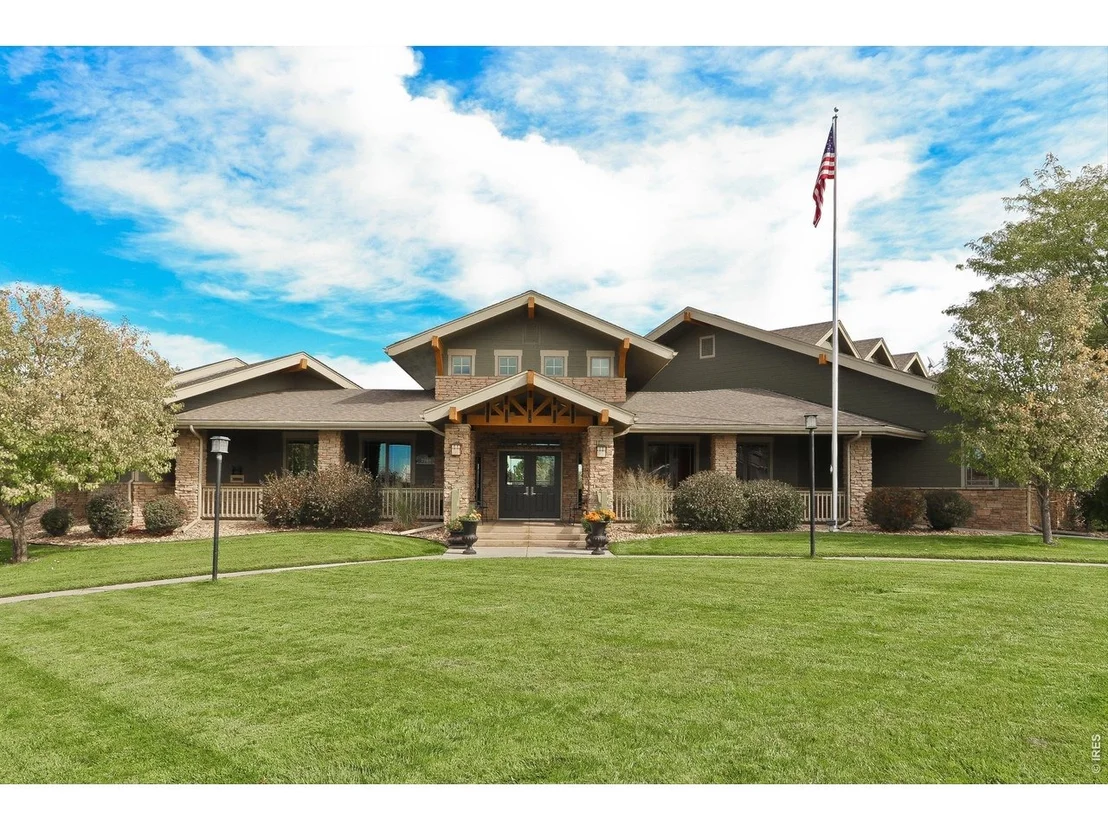 Photo of 7920 Mountain View Dr