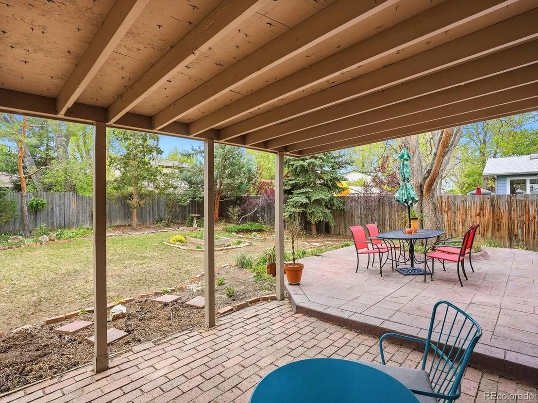 Photo of 13850 W 75th Pl