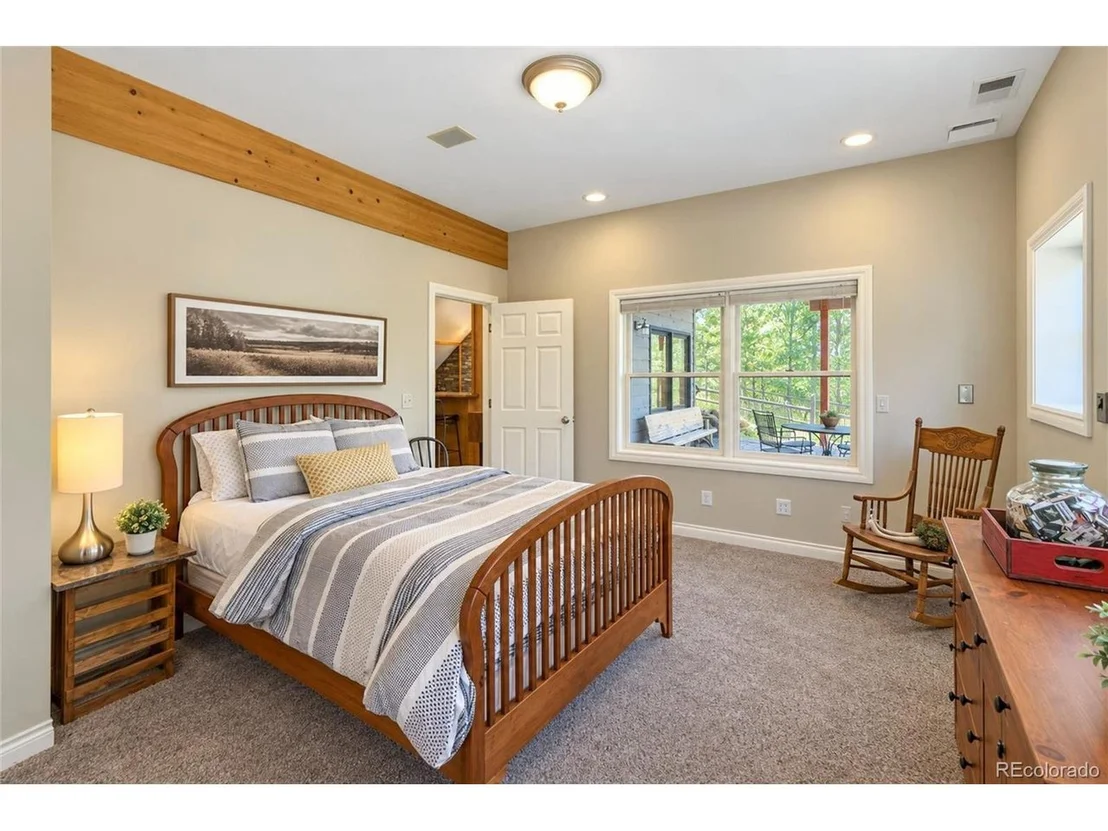 Photo of 1667 Keystone Dr