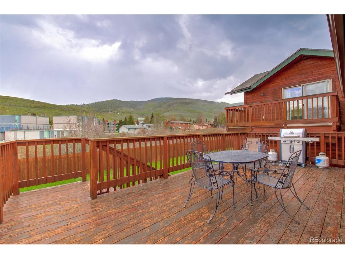 Photo of 231 Alpine Rd