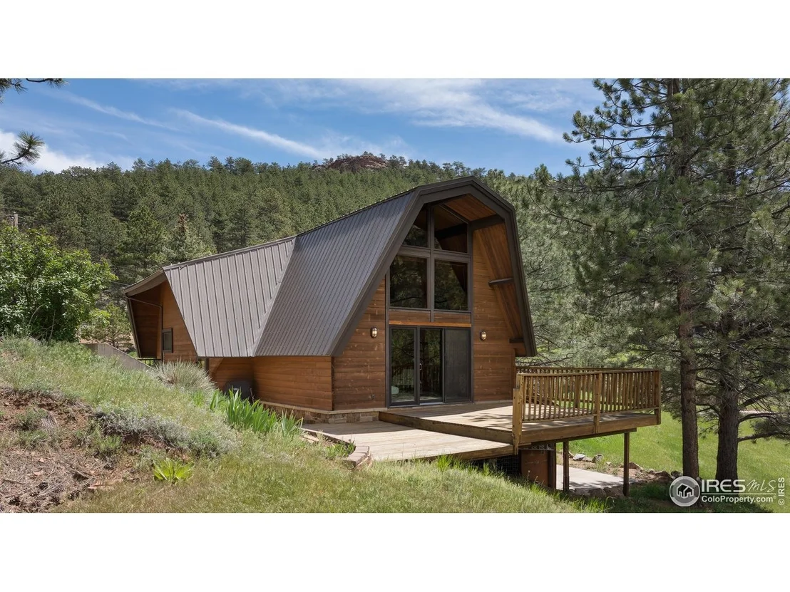 Photo of 604 Bow Mountain Rd