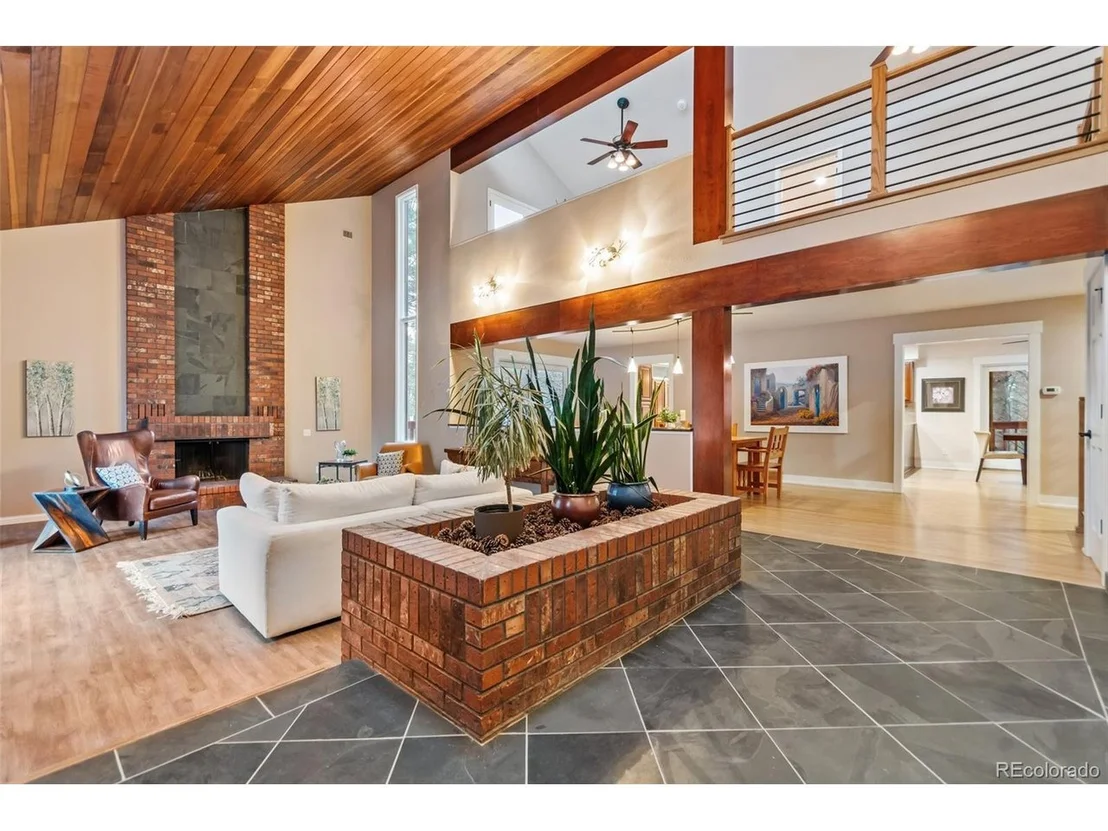 Photo of 11437 Tomichi Dr