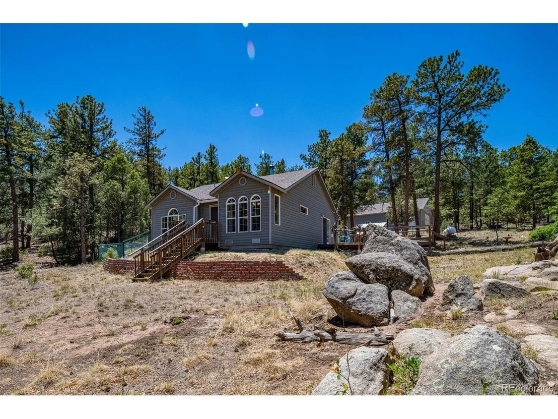 Photo of 632 Nels Dr