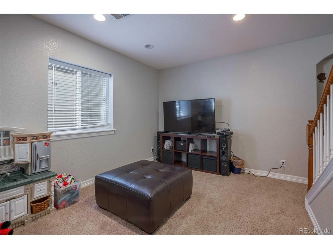 Photo of 10062 Deerfield St