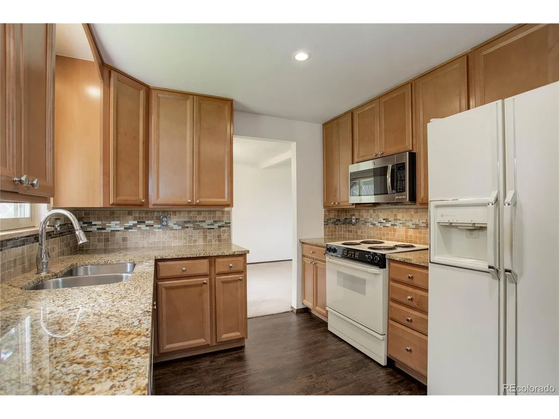 Photo of 7266 W 72nd Pl