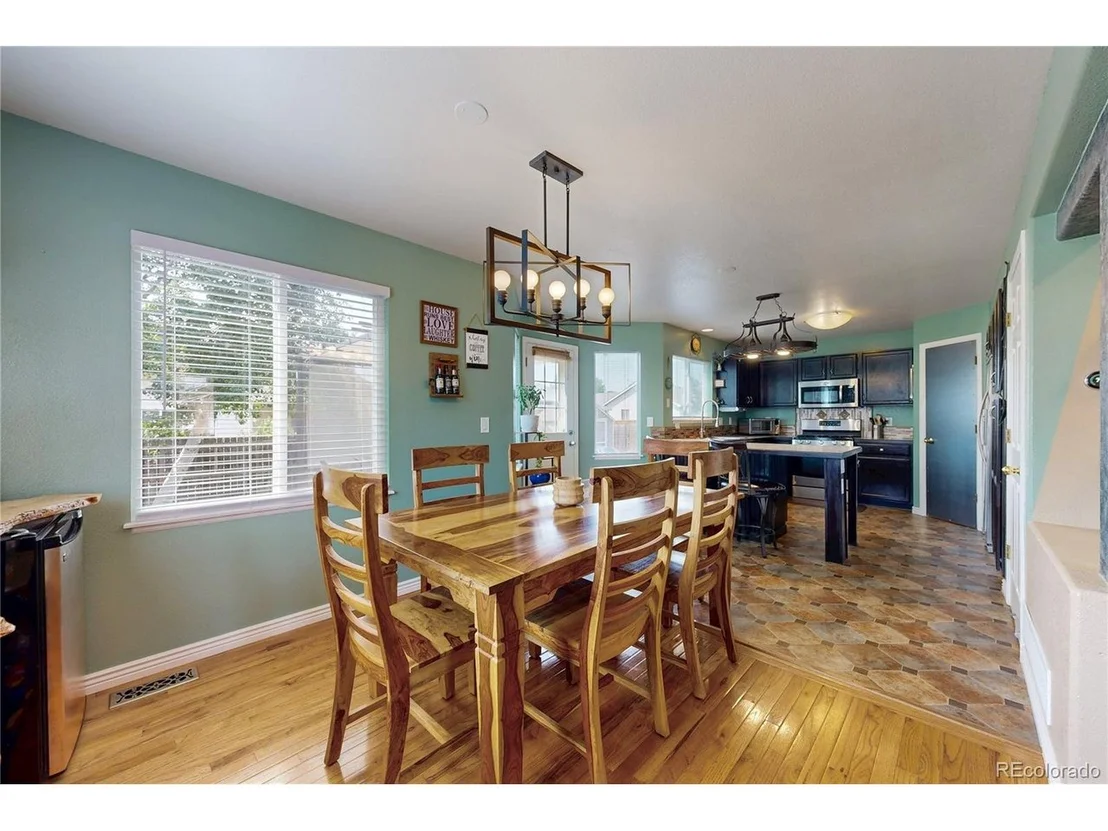 Photo of 3173 50th Ave