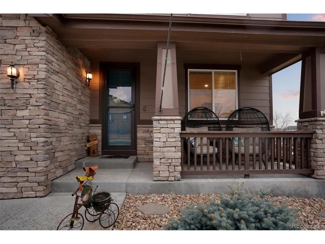Photo of 7110 Oasis Dr