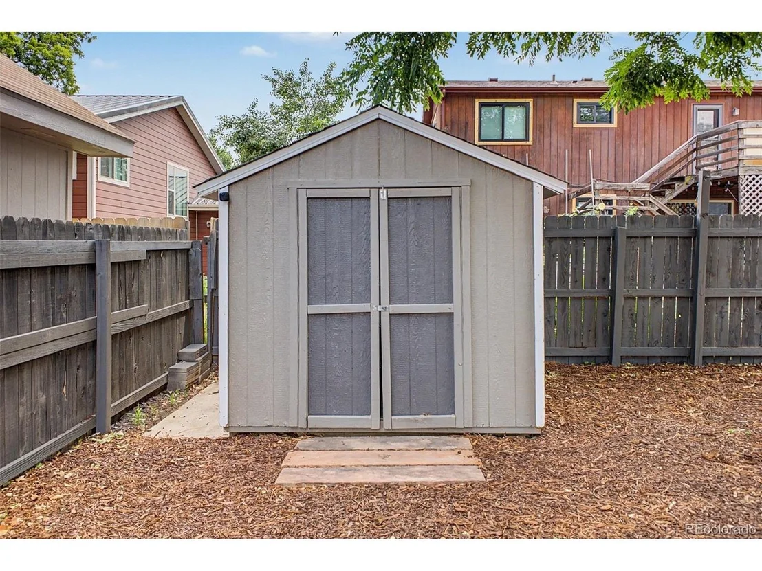 Photo of 2823 Humboldt Cir