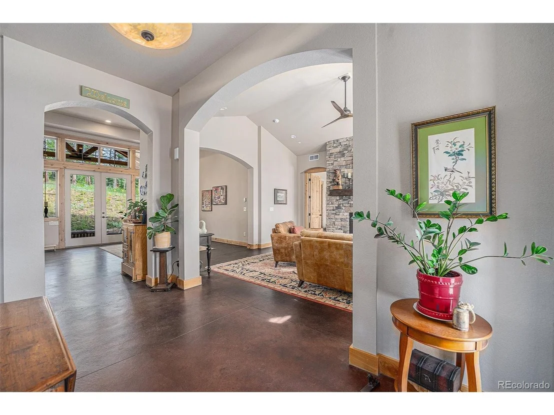 Photo of 342 Crescent Lake Rd