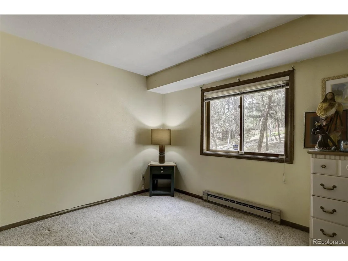 Photo of 26892 Main St