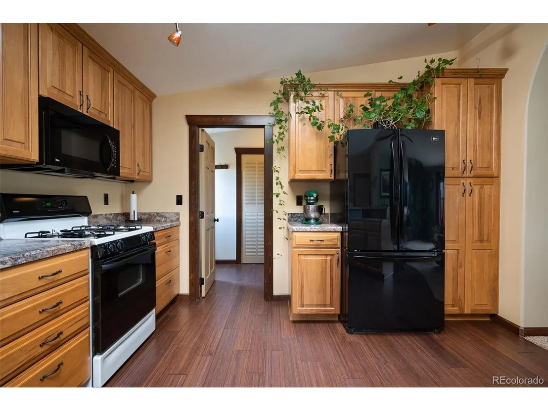 Photo of 327 County Road 5212