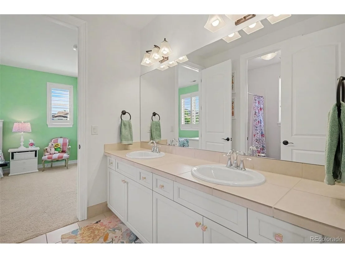 Photo of 9496 Winding Hill Way