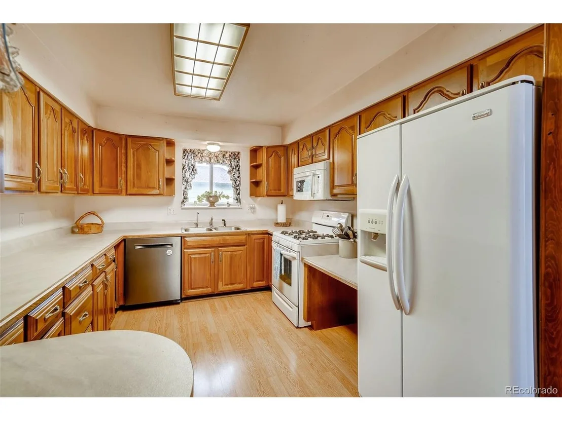Photo of 5656 W 100th Pl