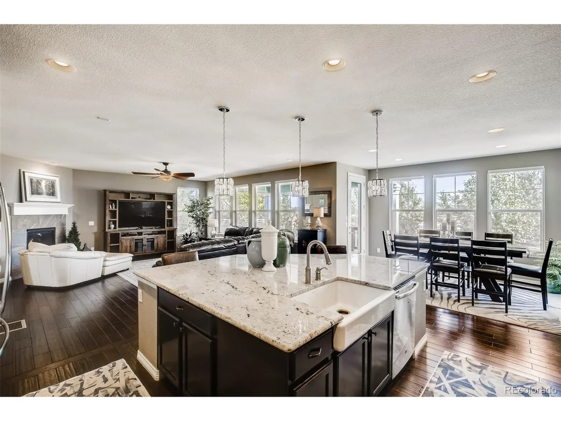 Photo of 3342 Birch Rd