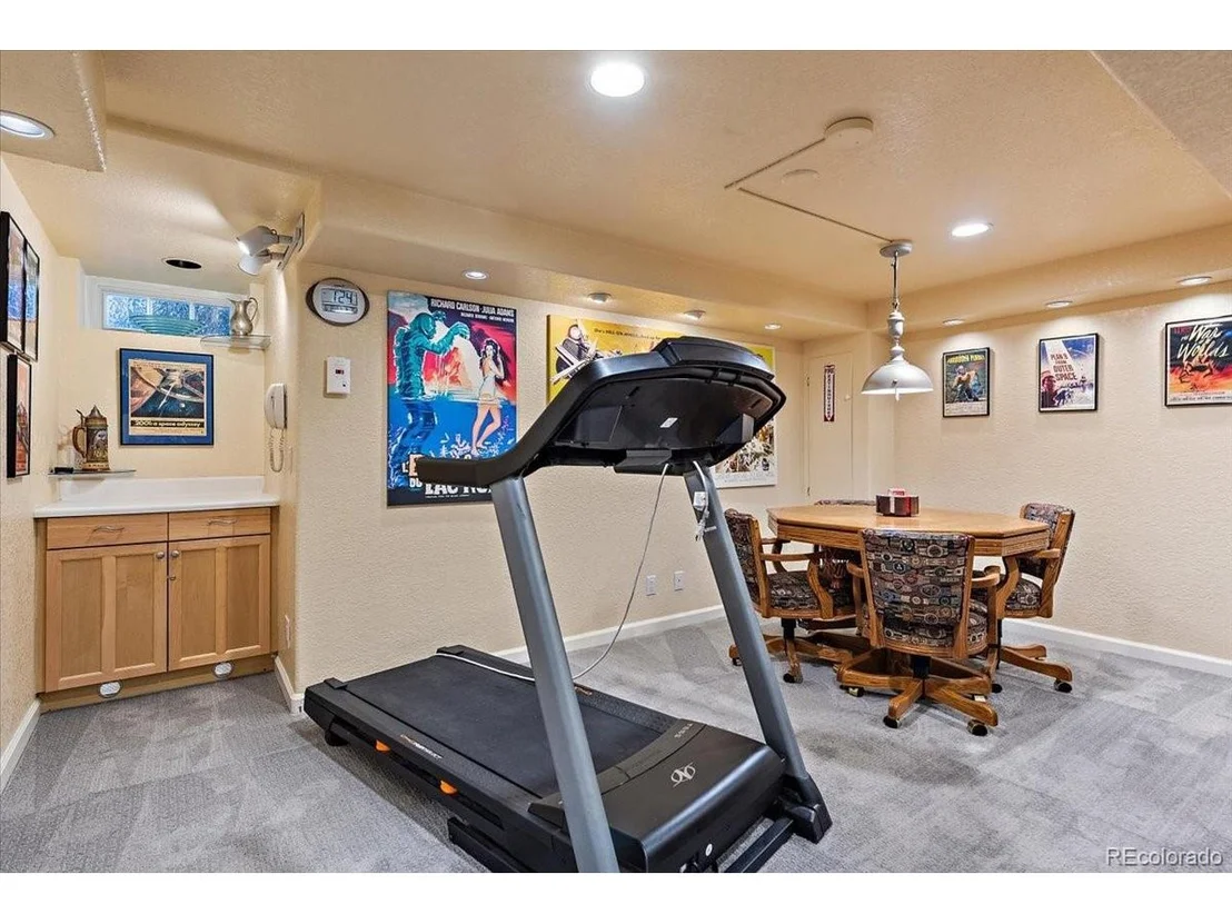 Photo of 244 Colorado Blvd
