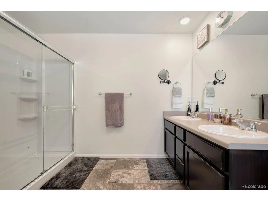Photo of 2140 Ruby Ave