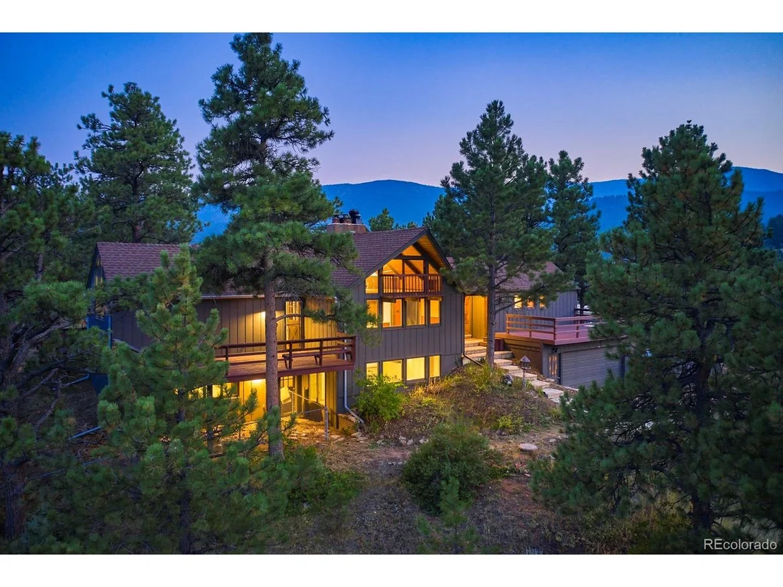 Photo of 9 Canyon View Rd