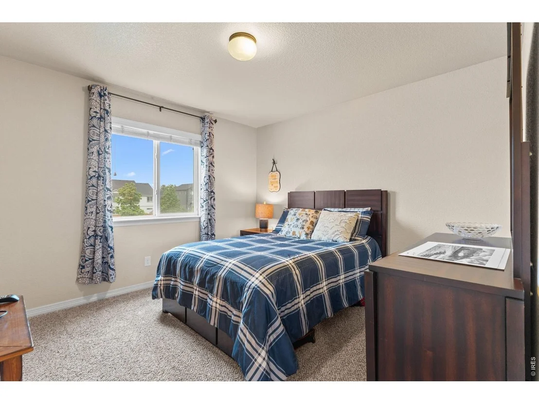 Photo of 562 Dakota Ct