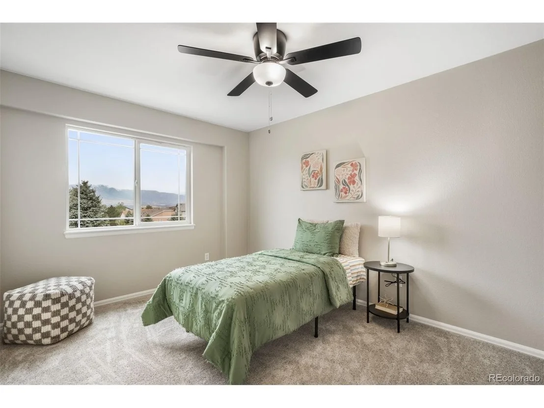 Photo of 16297 Hobson Pl