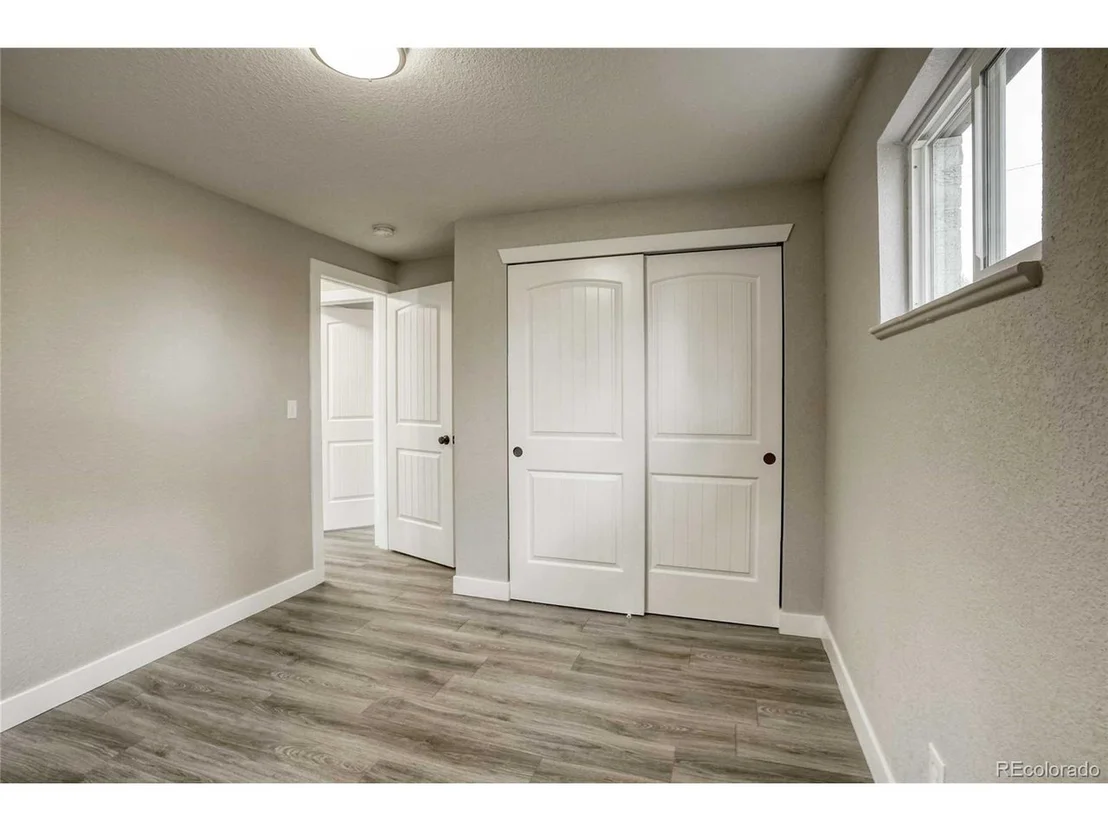 Photo of 6450 W 77th Pl