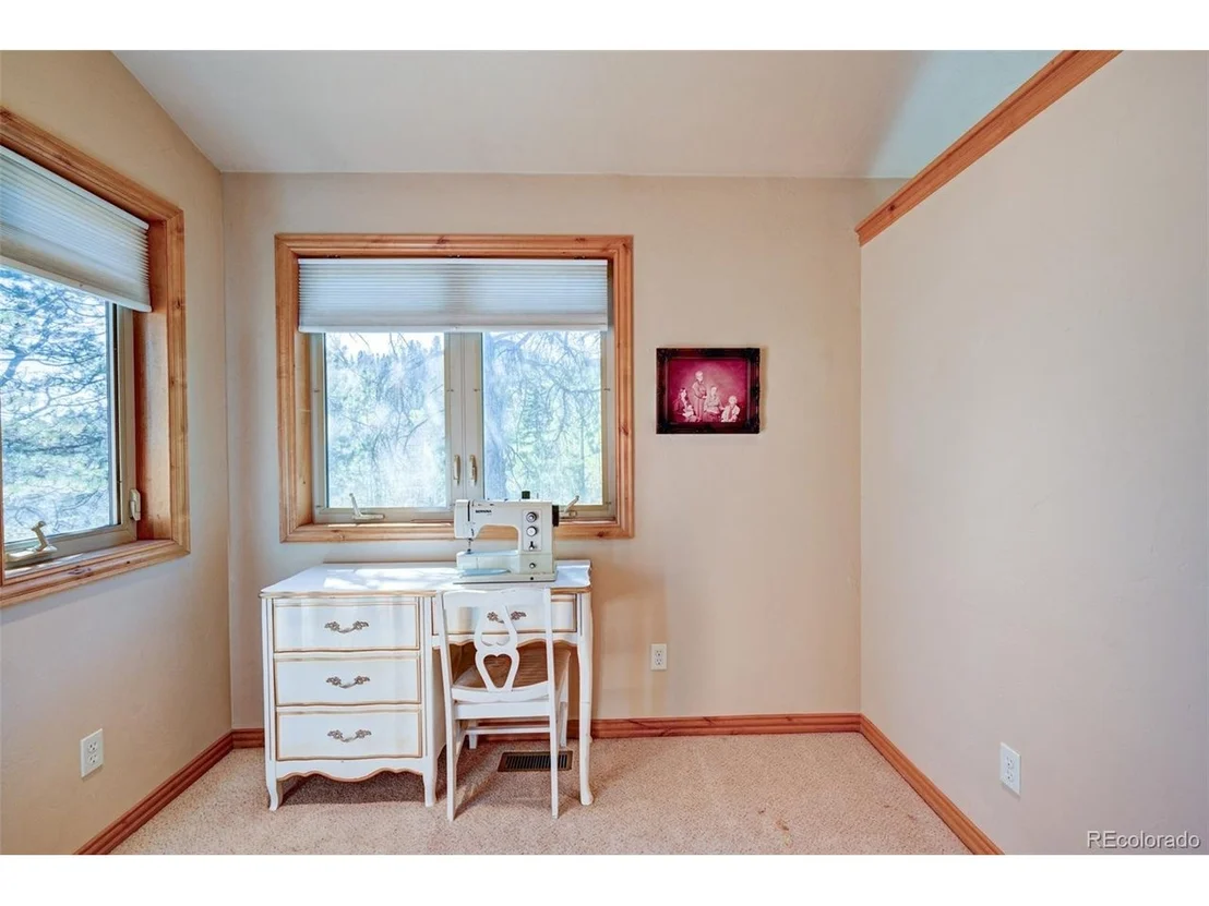 Photo of 447 Blacksmith Rd