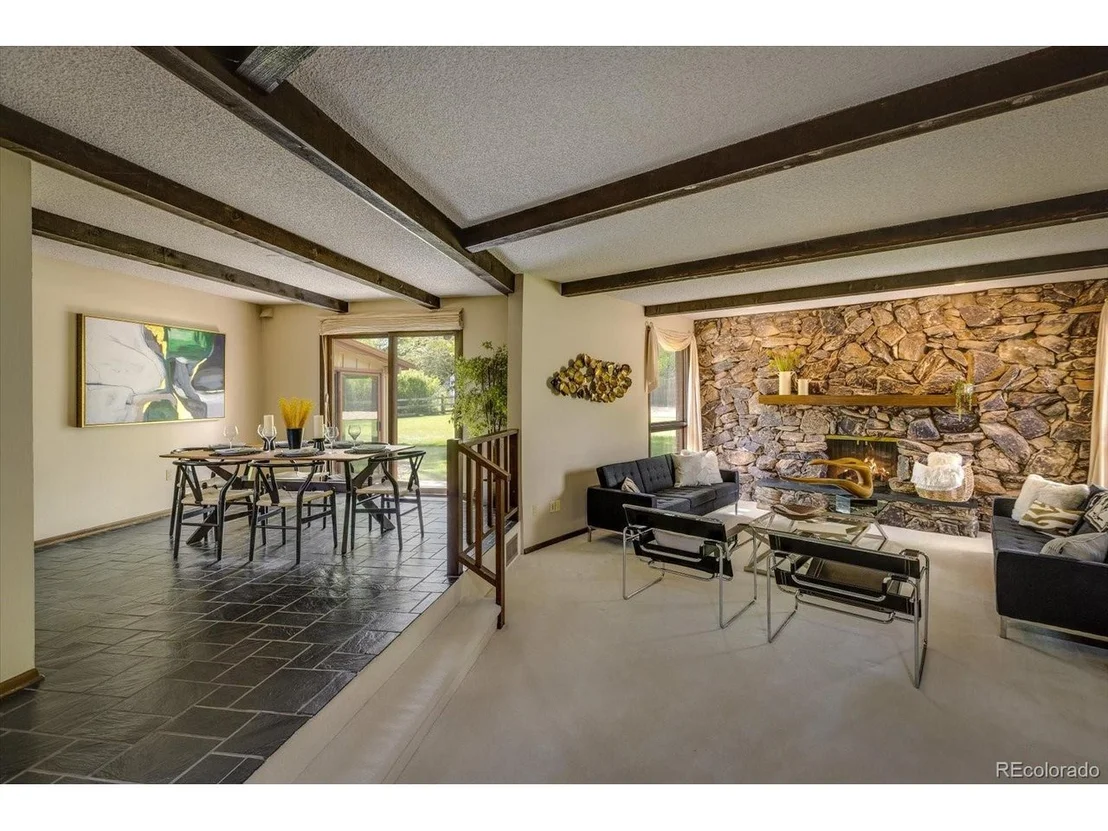 Photo of 8862 Comanche Rd