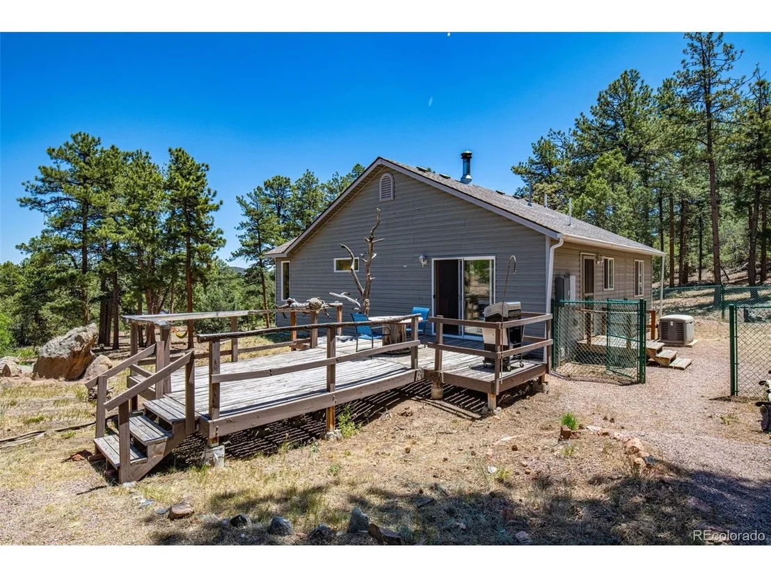 Photo of 632 Nels Dr