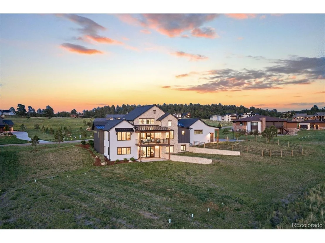 Photo of 2433 Fox View Trl