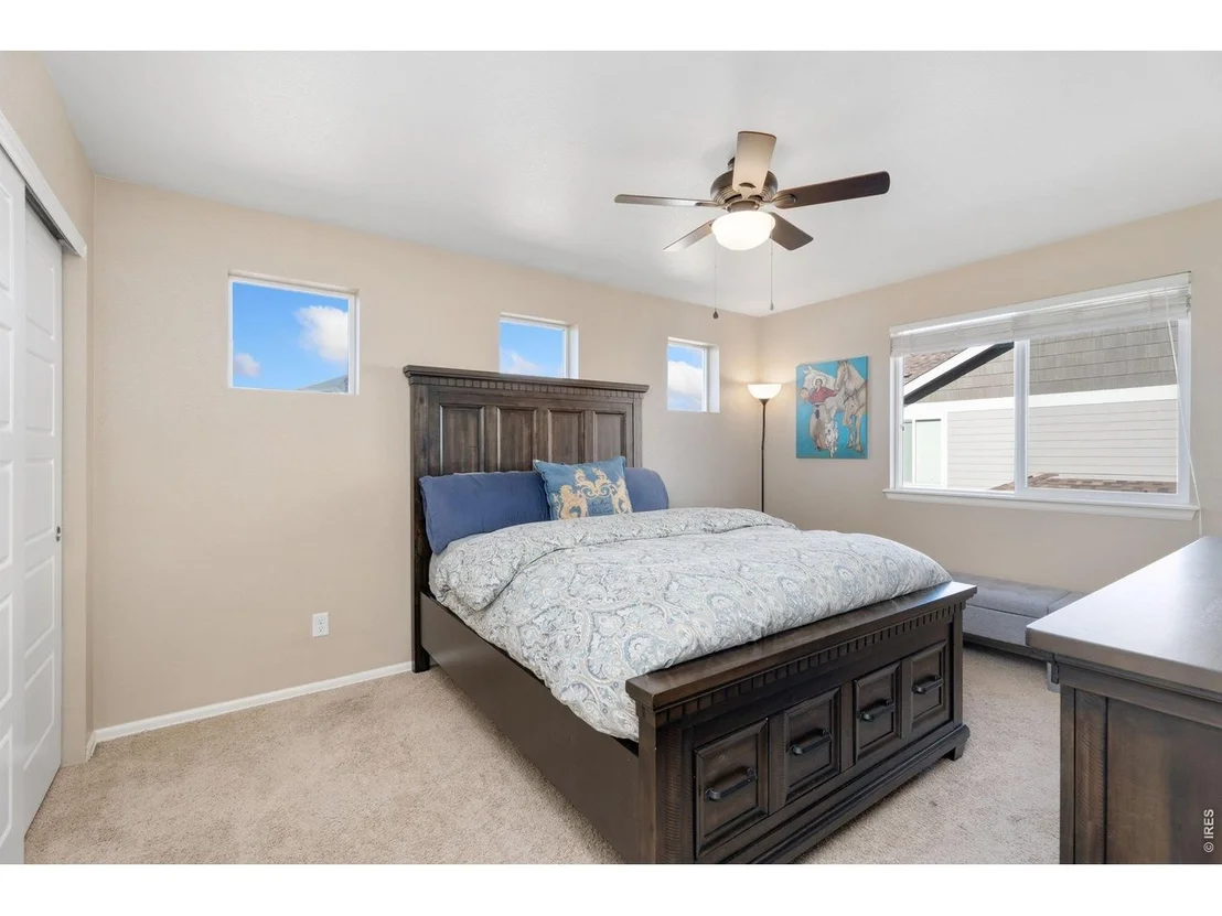 Photo of 2084 Bayfront Dr