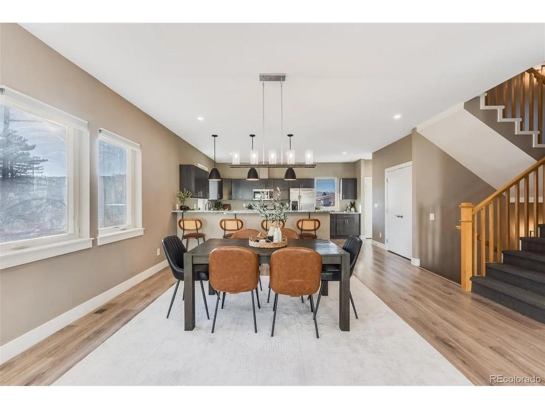 Photo of 3880 Sheridan Blvd
