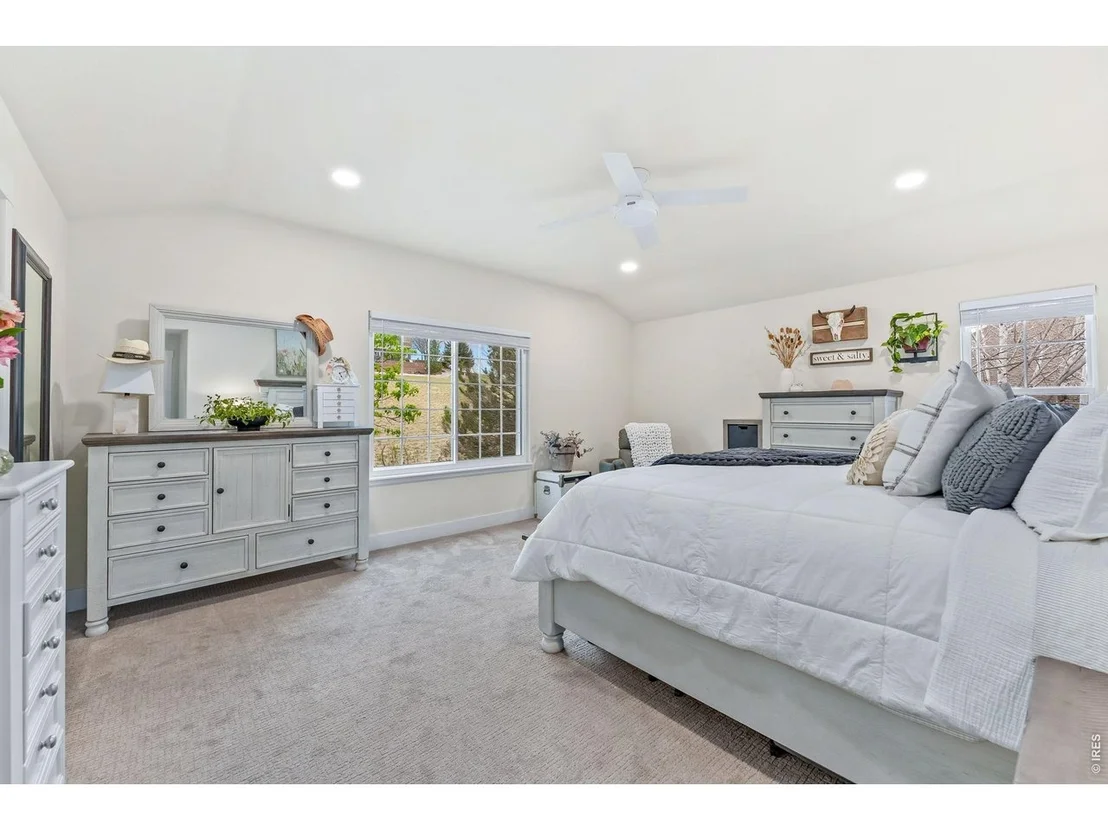 Photo of 2037 River West Dr