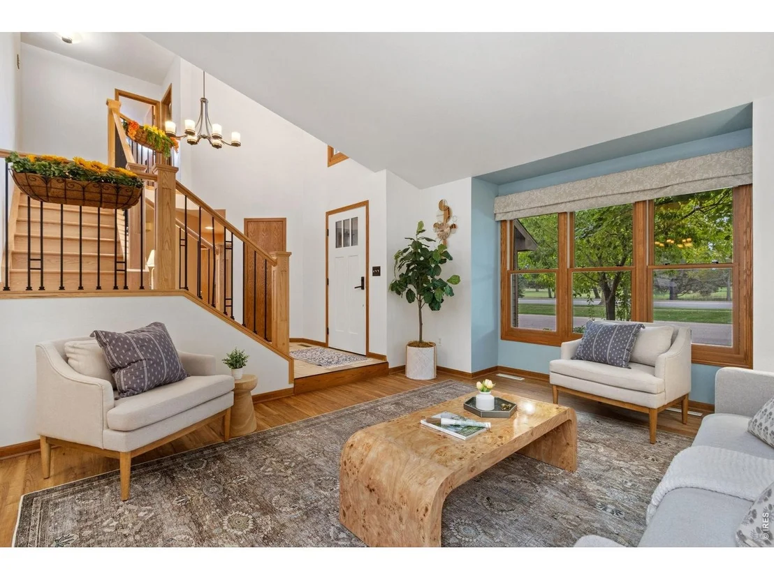 Photo of 1562 Faraday Cir