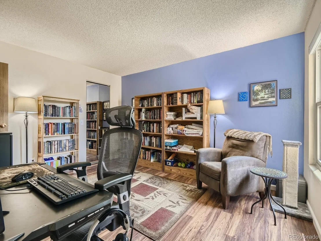 Photo of Unit 207 at 211 Wright St
