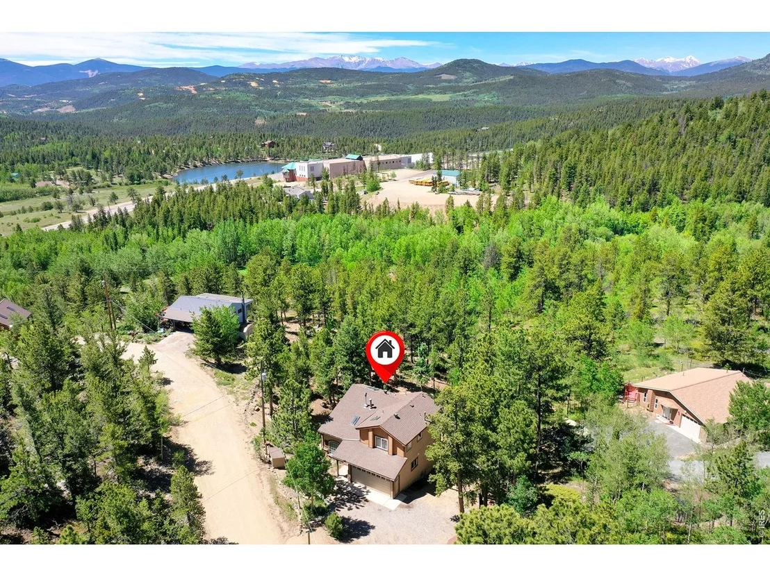 Photo of 212 Elk Pl