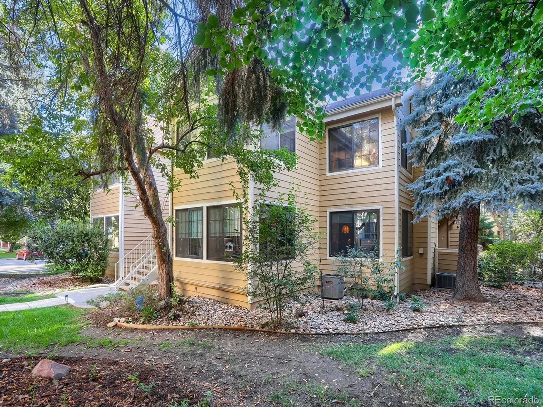Photo of Unit E at 4819 White Rock Cir