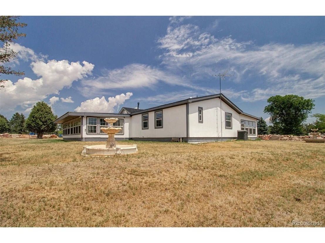 Photo of 12825 Garrett Rd
