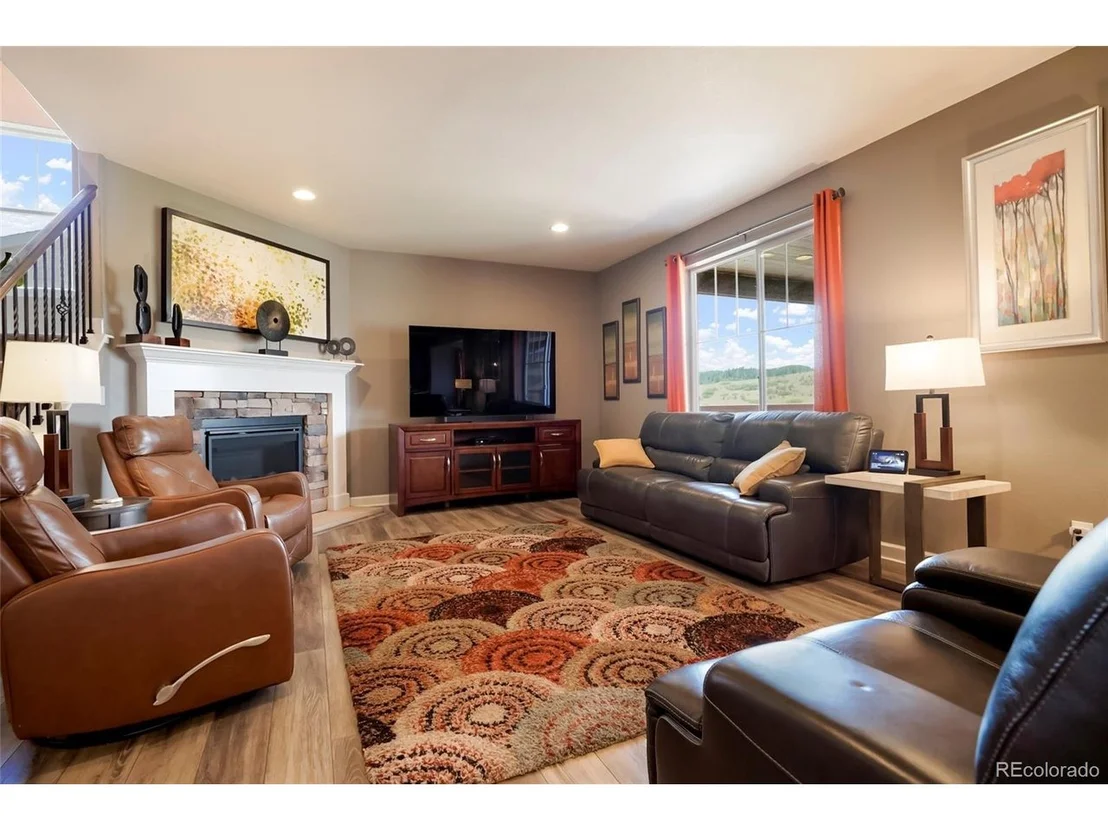 Photo of 6040 Clover Ridge Cir