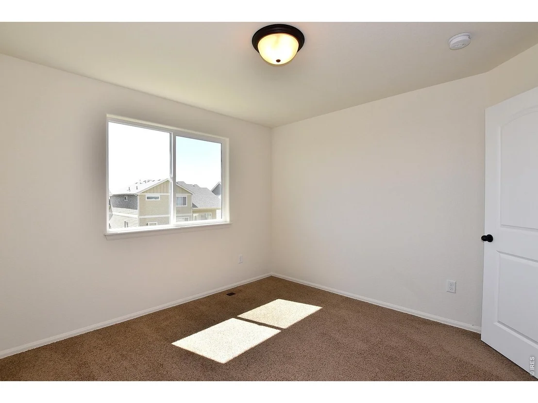Photo of 2400 Juno Ln