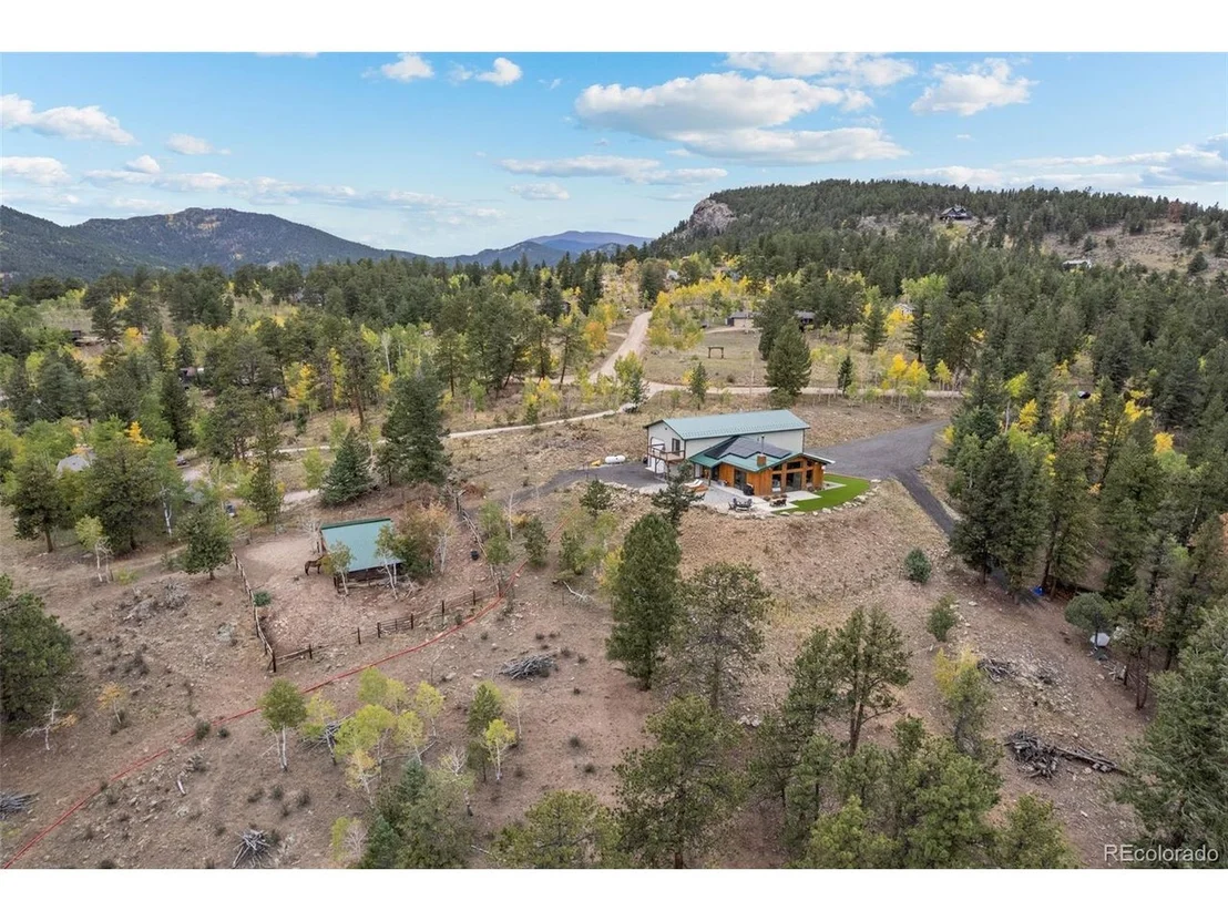 Photo of 150 Summit Dr