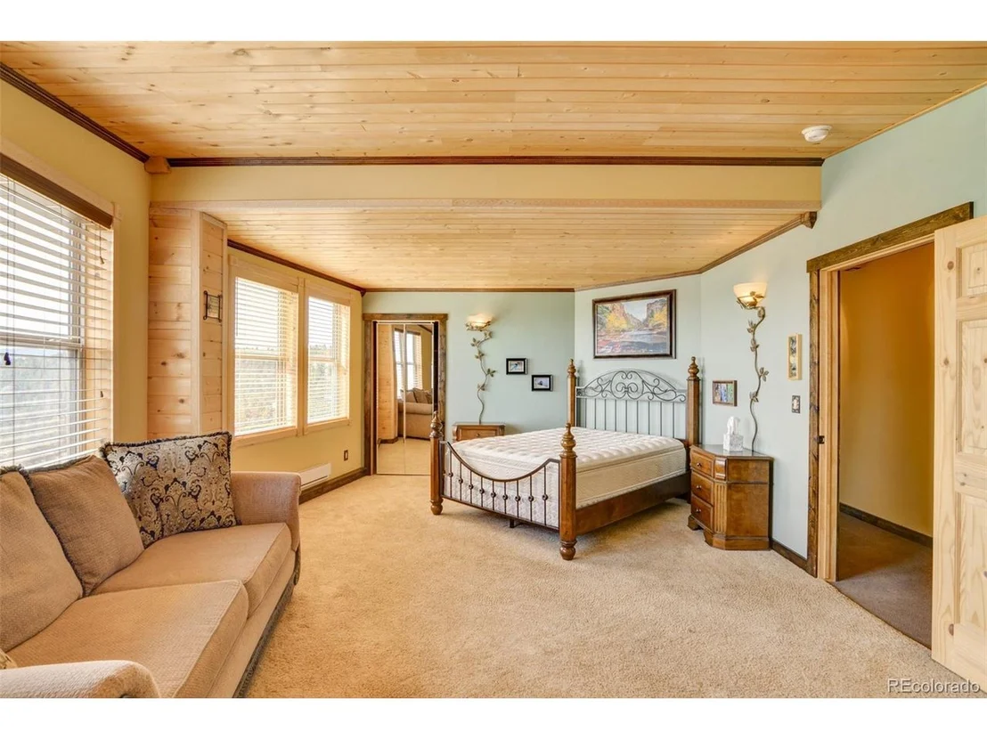 Photo of 246 Loft Way