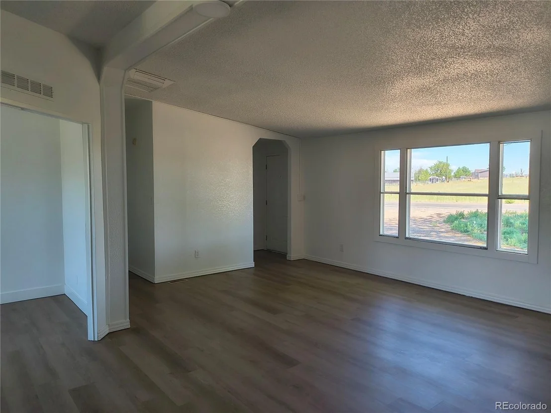 Photo of 15544 County Road 18