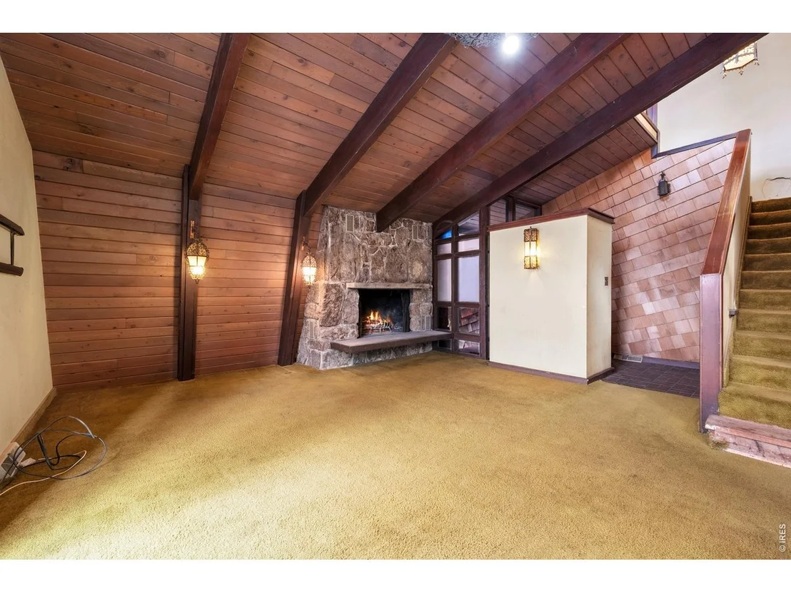 Photo of 1412 Sunshine Canyon Dr