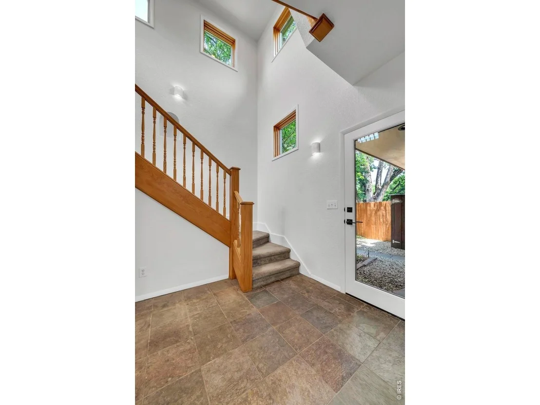 Photo of 3565 Martin Dr