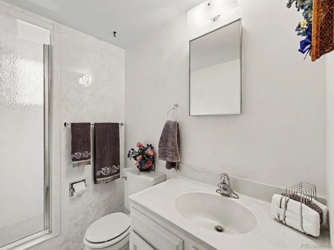 Photo of 2310 Kenwood Dr