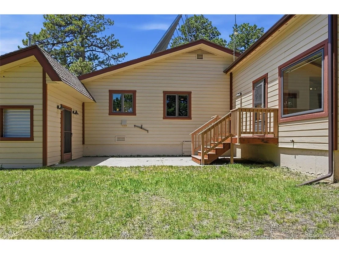 Photo of 90 Rose Hip Ln