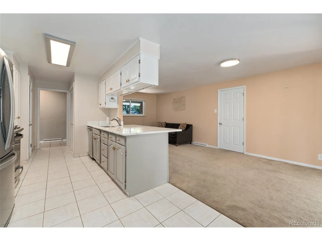 Photo of 5997 Flower St