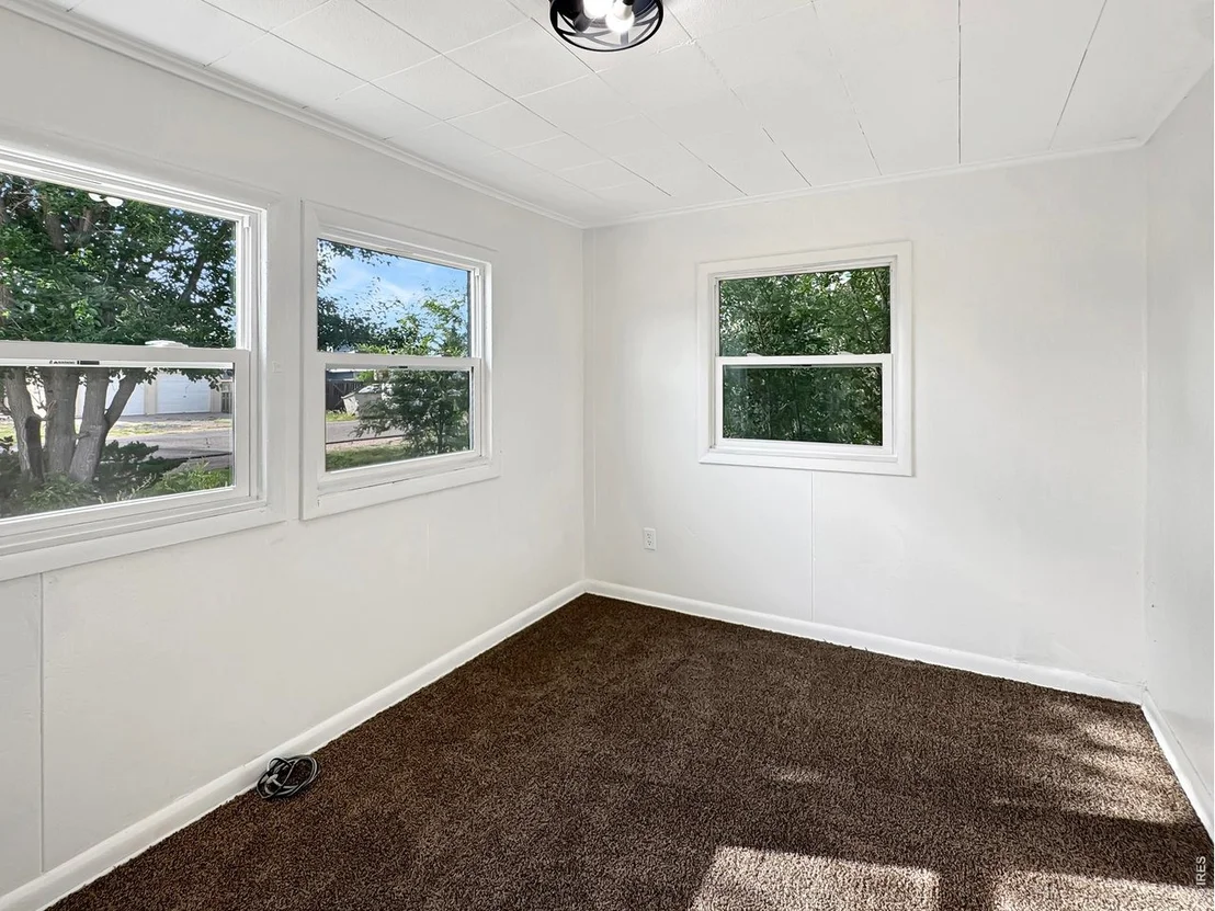 Photo of 504 N 6th Ave
