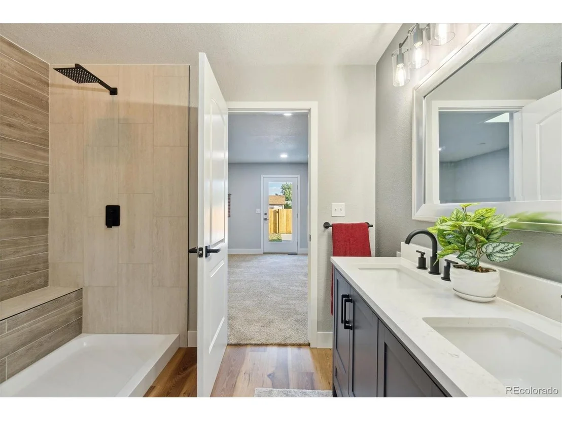 Photo of 1133 Walnut St