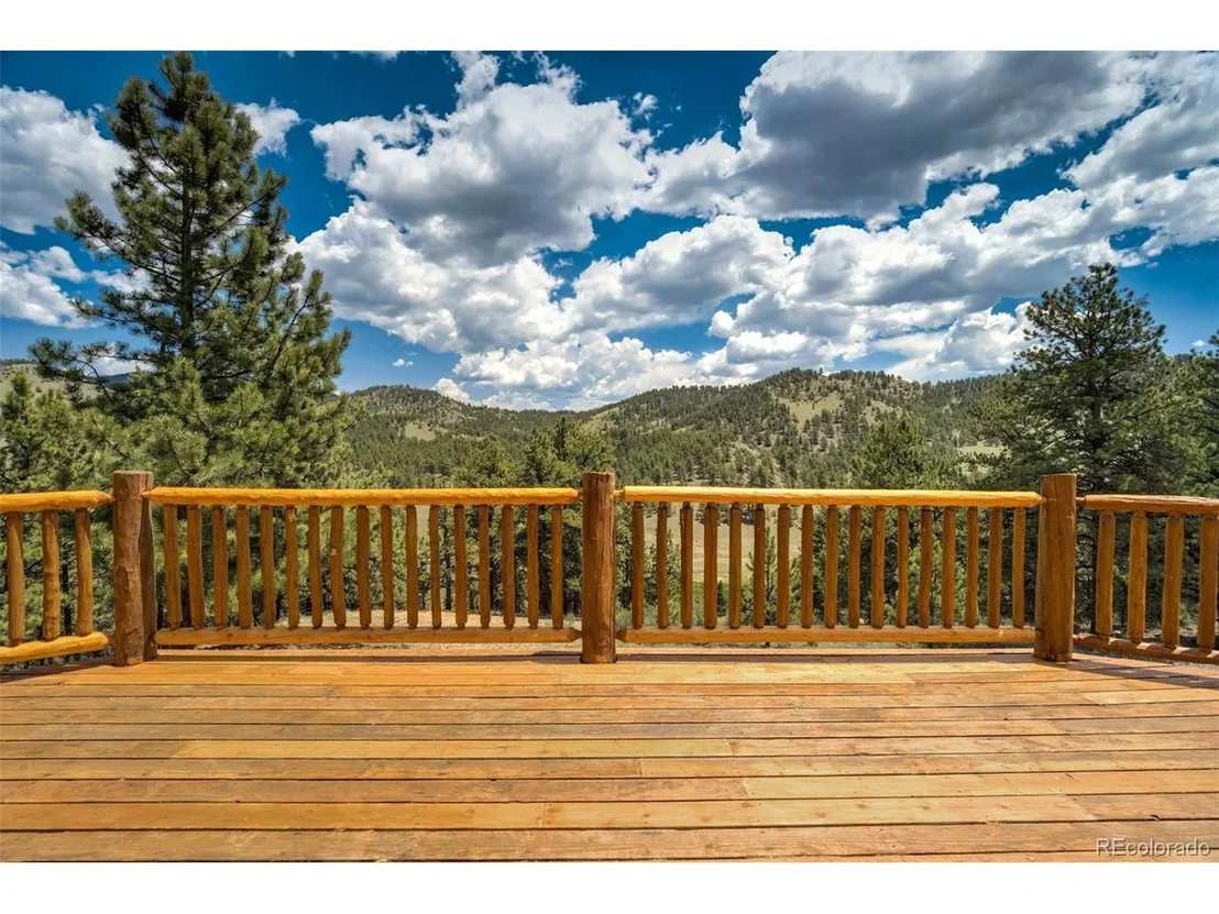 Photo of 70 Elk Cir